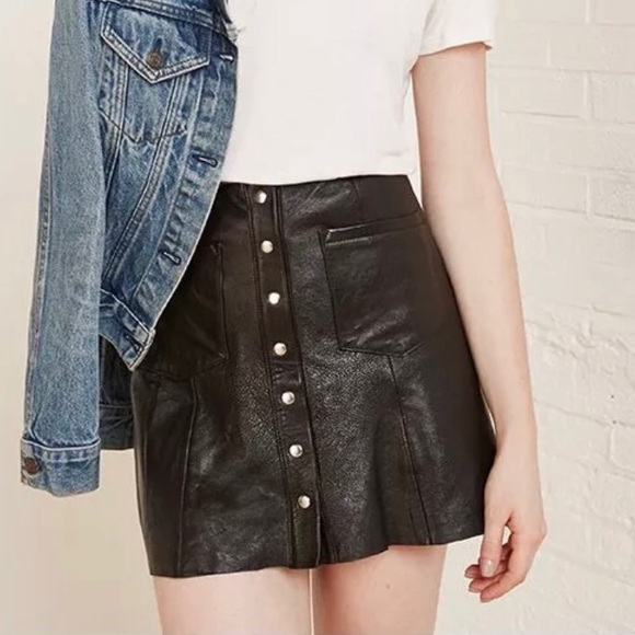Reformation Dresses & Skirts - REFORMATION Tuscon Button Front Leather mini sz 12